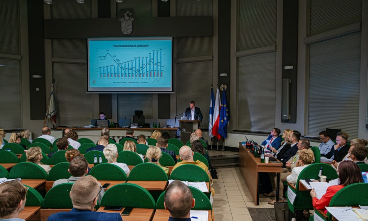 Prezydent z&nbsp;absolutorium