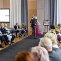 „BYĆ KOBIETĄ, BYĆ KOBIETĄ” wspólny projekt CKZiU i&nbsp;sosnowieckiego MOPS