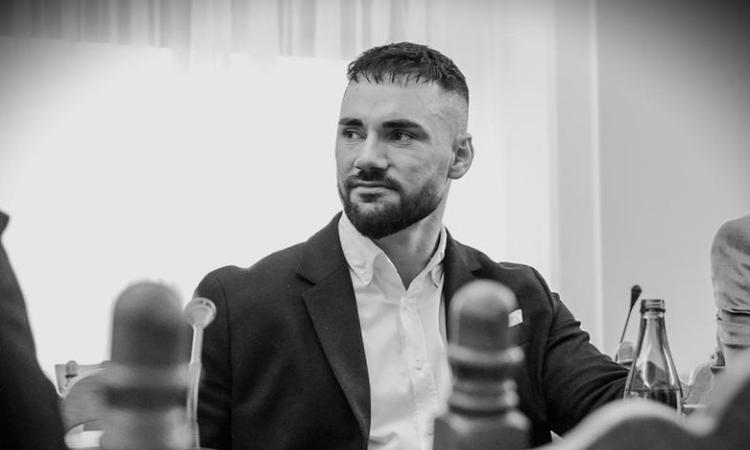 Nie&nbsp;żyje poseł Łukasz Litewka