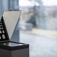 Wystawa obiektów fotograficznych Krzysztofa Ślachciaka