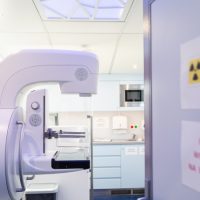Różowy październik lada chwila – mammobusy już jadą!